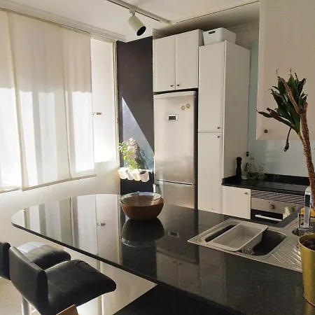 Apartment In Playa De Canteras, Playa Chica *